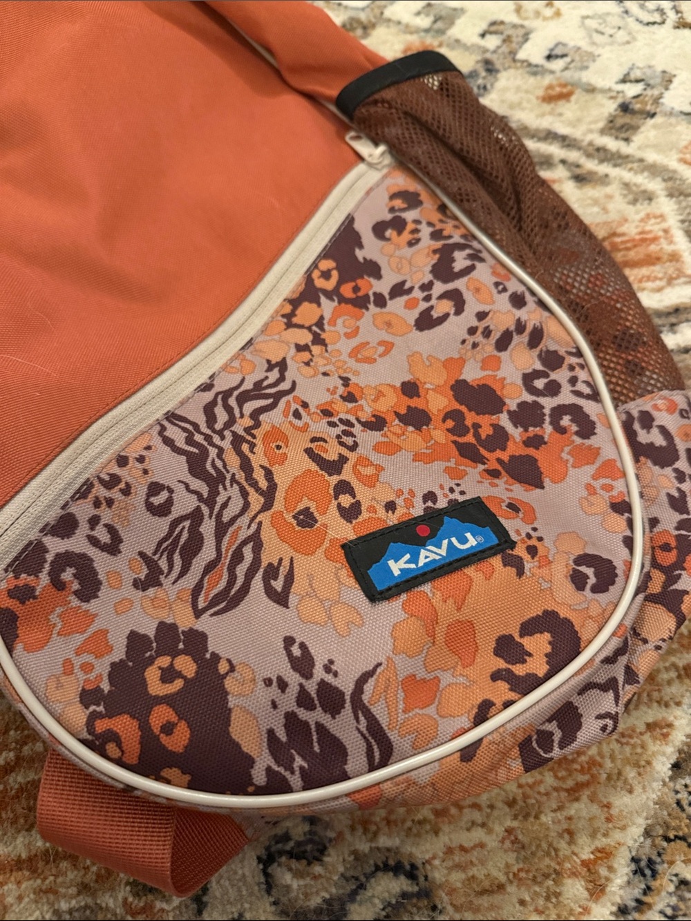 Kavu Orange Sling Rope Bag Paxton BackPack Pack with Floral Leopard Print - Picture 4 of 5
